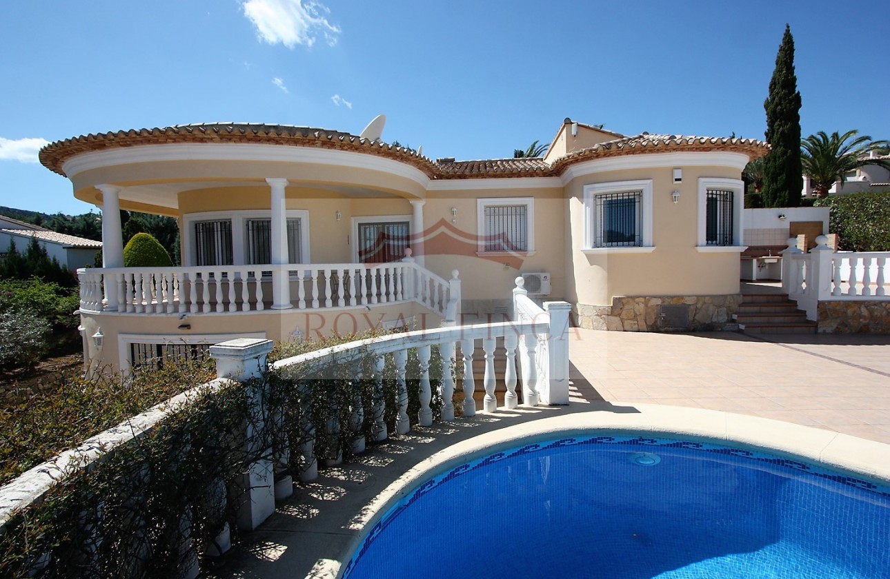 Venta - Chalet -
Ràfol D'Almúnia