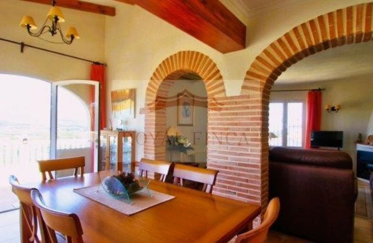 Sale - Chalet -
Benidoleig - Costa Blanca 