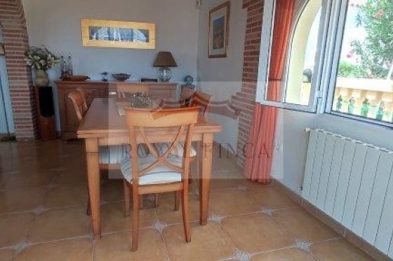 Sale - Chalet -
Benidoleig - Costa Blanca 