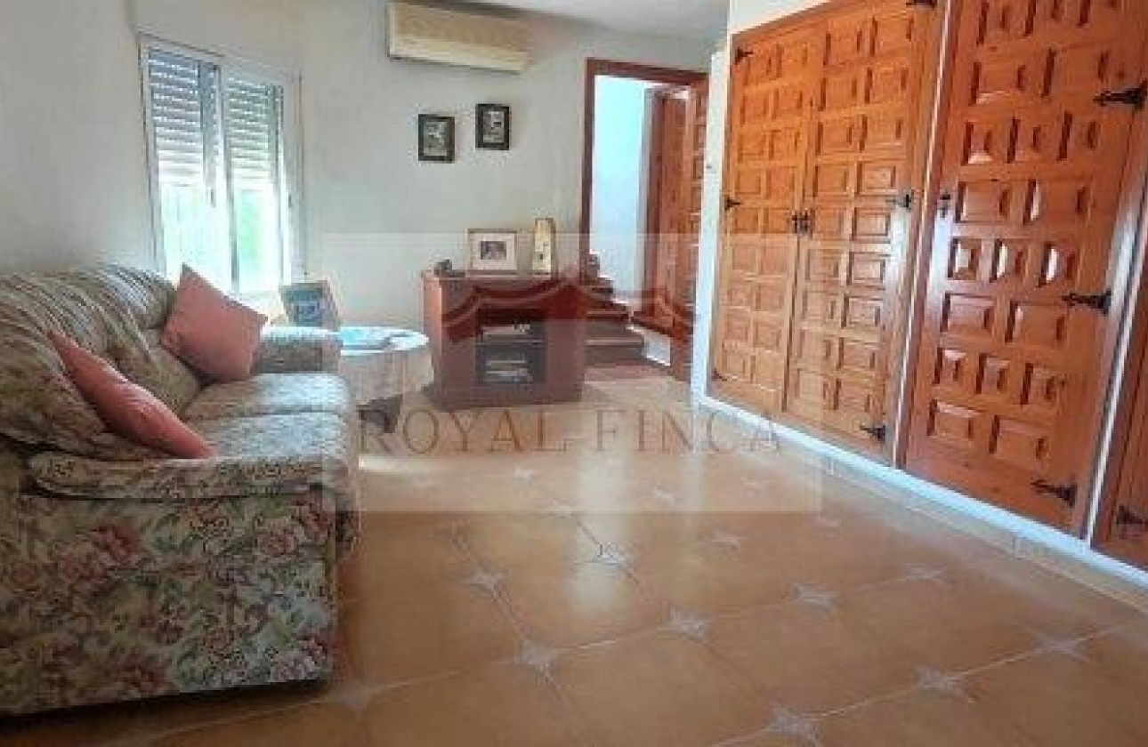 Sale - Chalet -
Benidoleig - Costa Blanca 