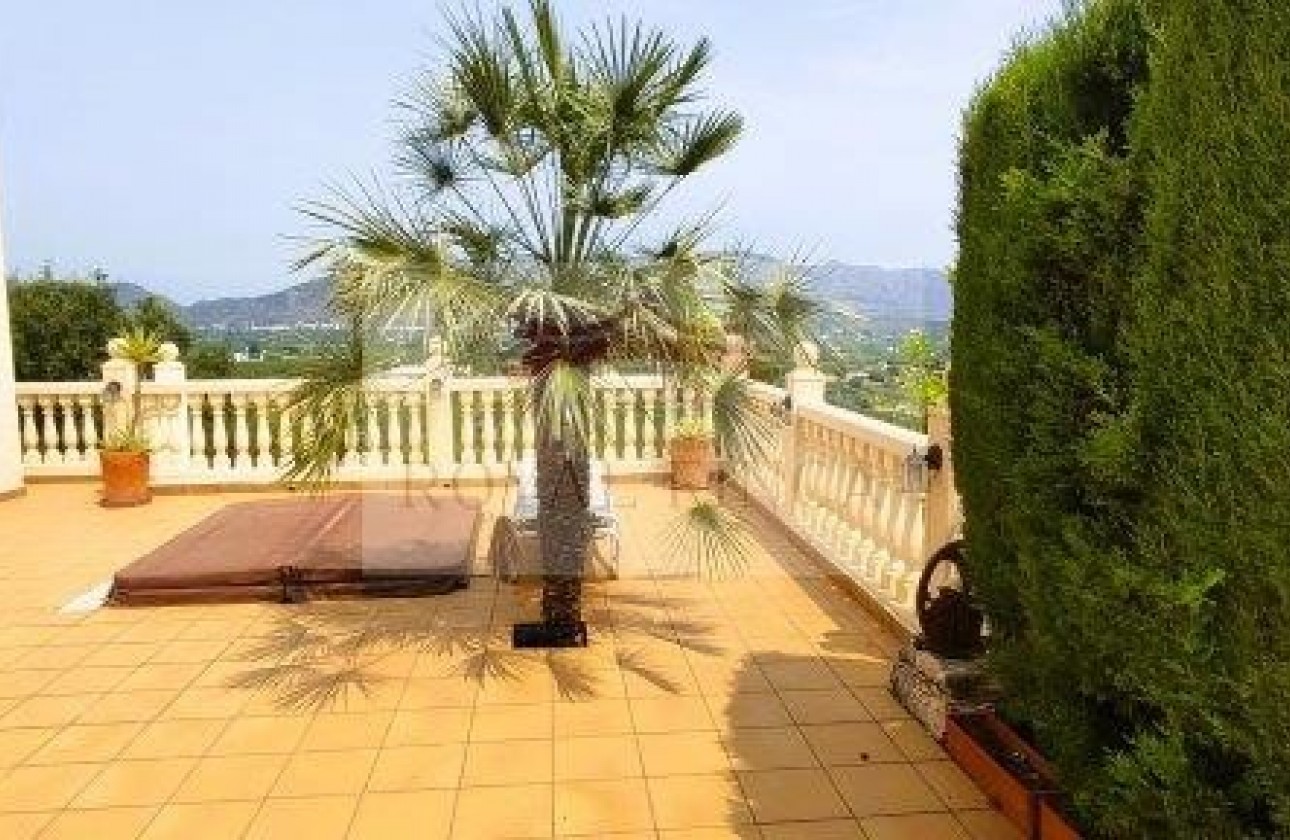 Sale - Chalet -
Benidoleig - Costa Blanca 