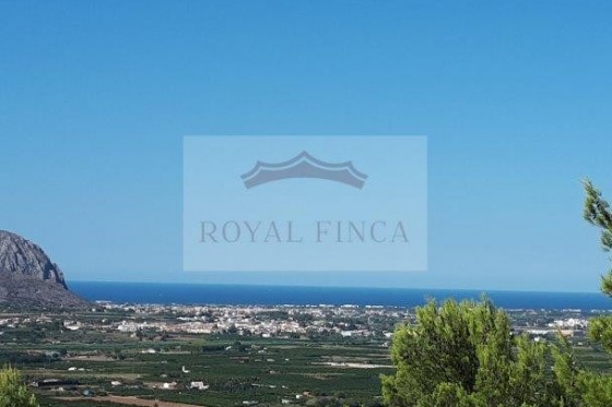 Sale - Chalet -
Benidoleig - Costa Blanca 