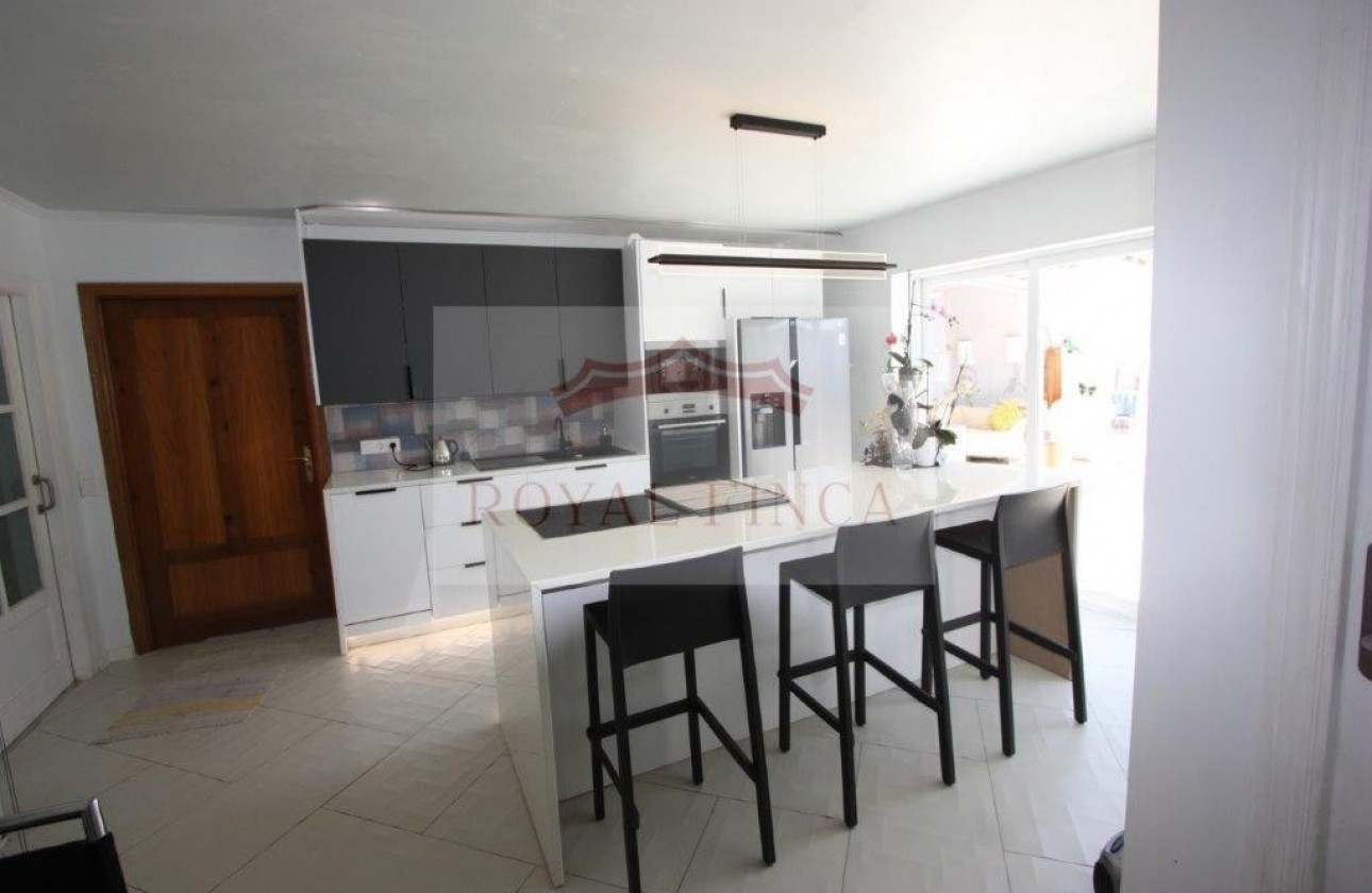 Revente - Chalet -
Vergel