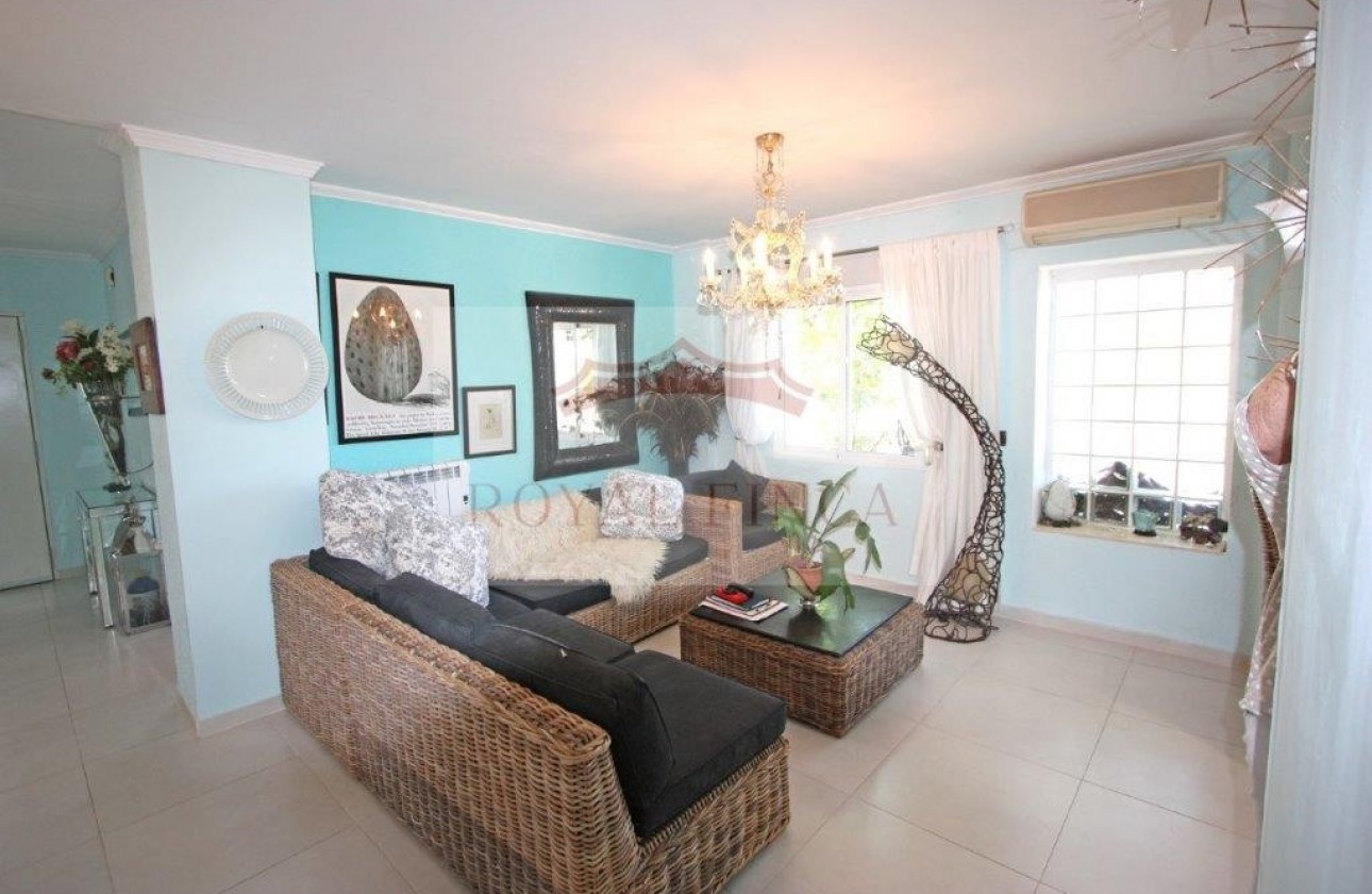 Revente - Chalet -
Vergel