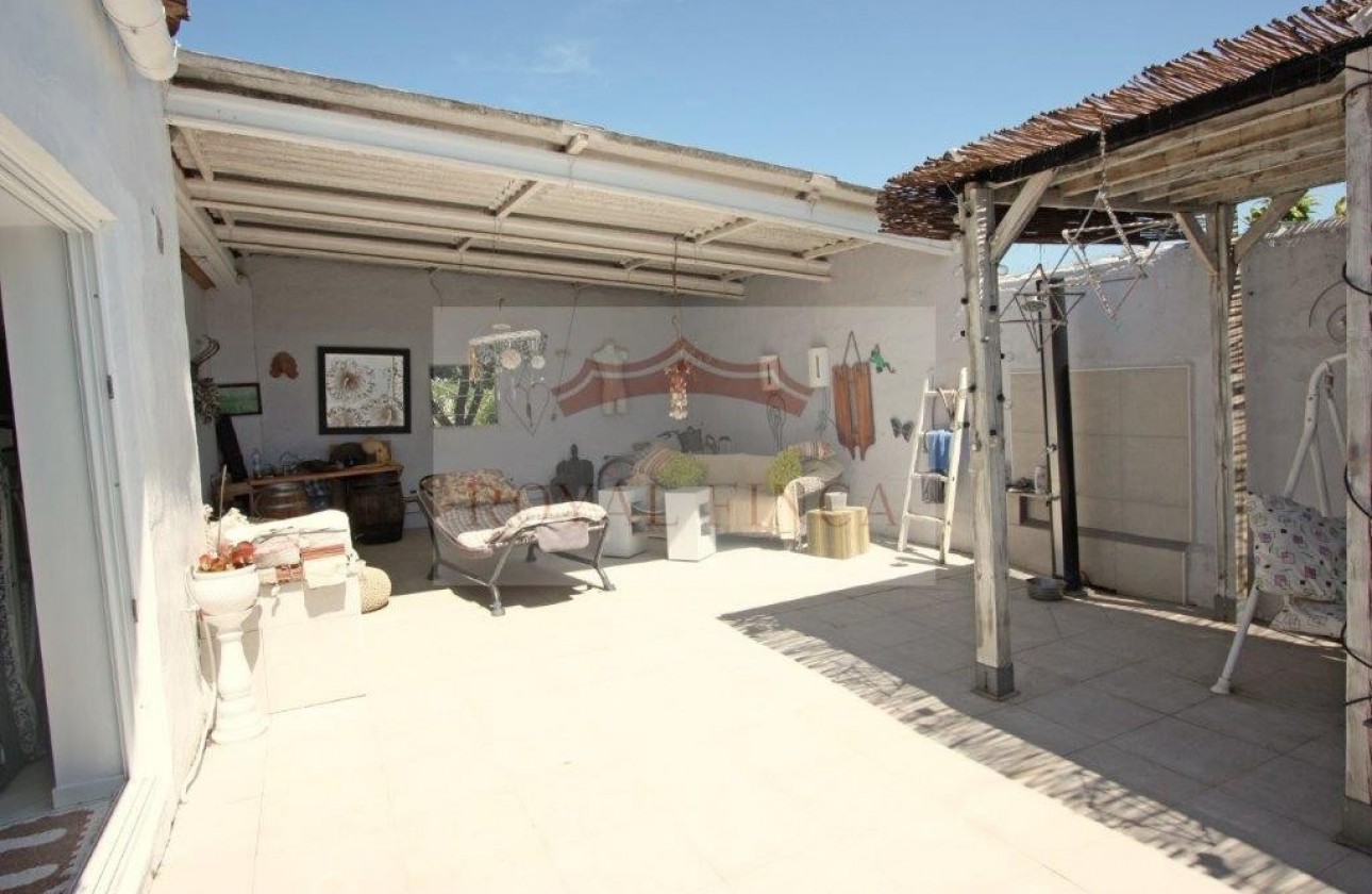 Revente - Chalet -
Vergel