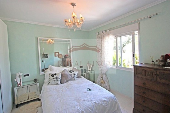 Revente - Chalet -
Vergel