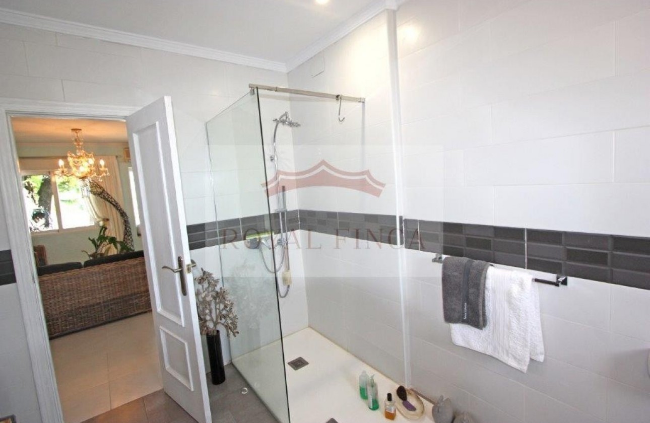 Revente - Chalet -
Vergel