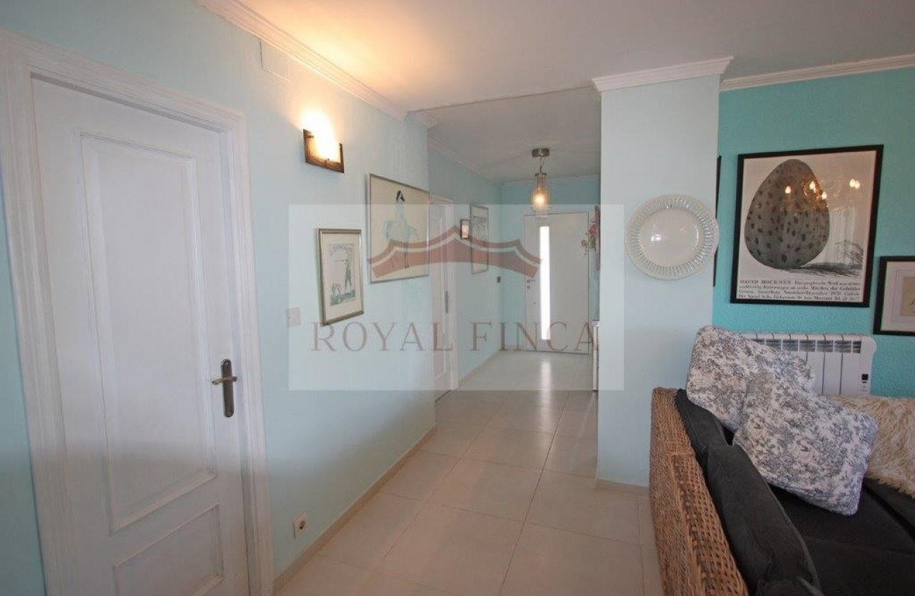 Revente - Chalet -
Vergel