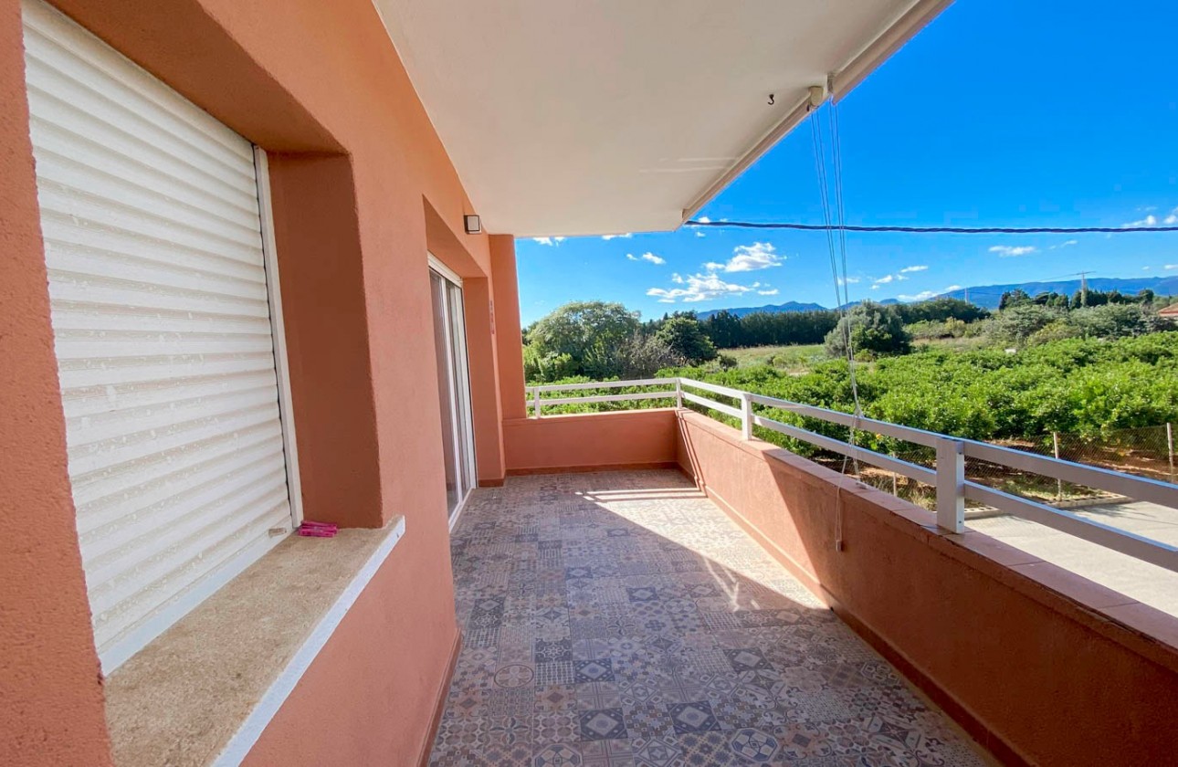 Sale - Apartment / flat -
Denia - Montgó