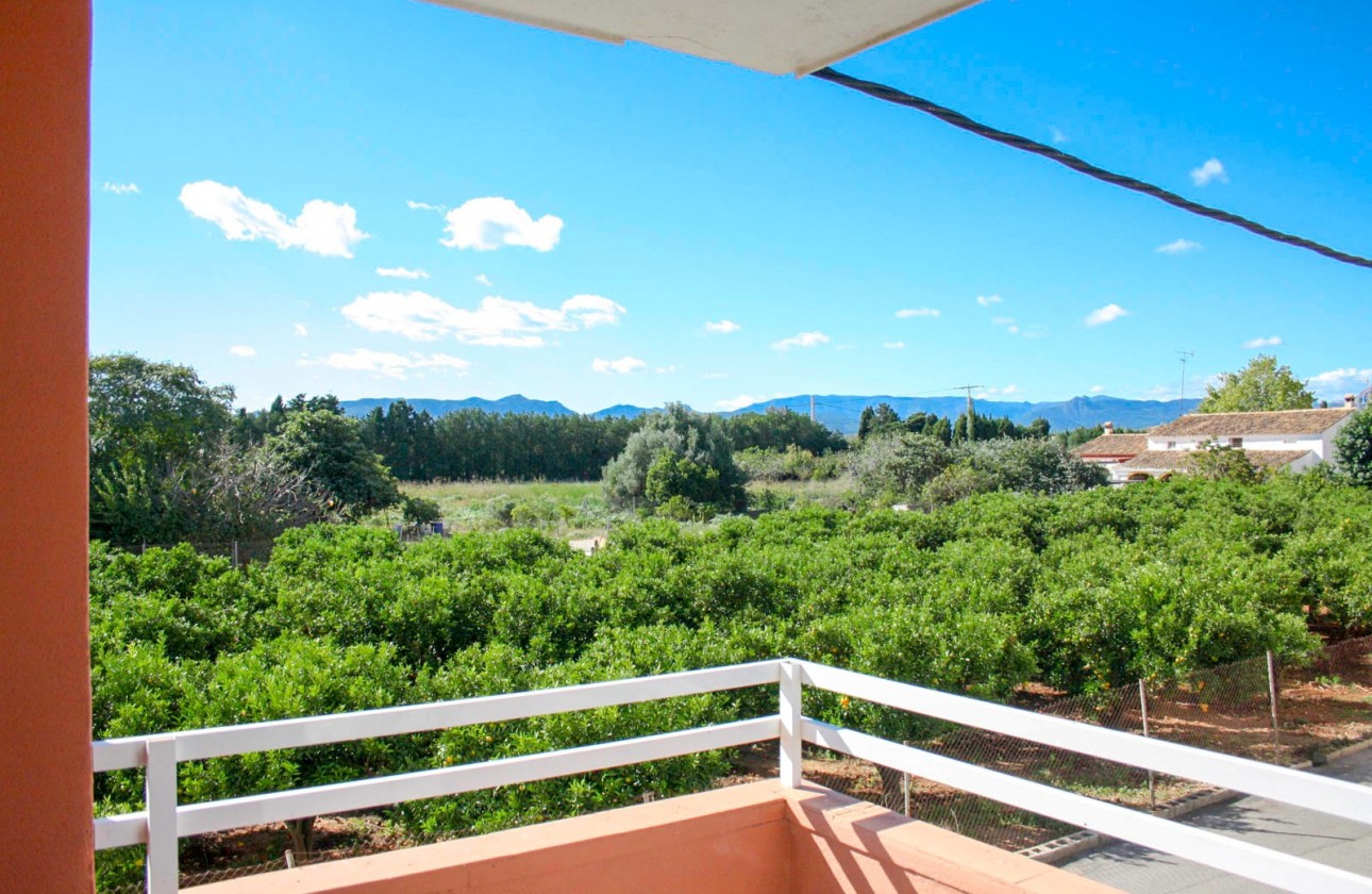 Sale - Apartment / flat -
Denia - Montgó