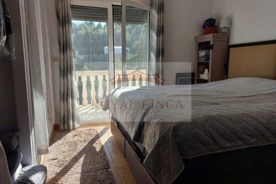 Sale - Chalet -
Benidoleig - Costa Blanca 