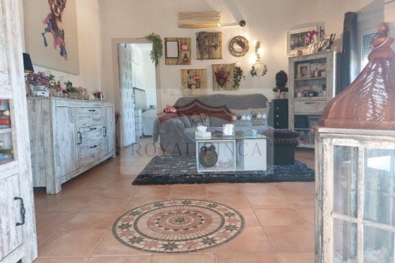 Sale - Chalet -
Benidoleig - Costa Blanca 