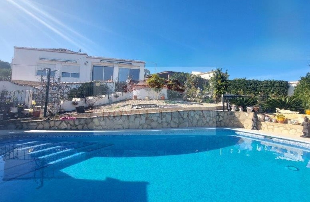 Sale - Chalet -
Benidoleig - Costa Blanca 