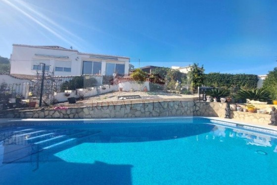 Sale - Chalet -
Benidoleig - Costa Blanca 