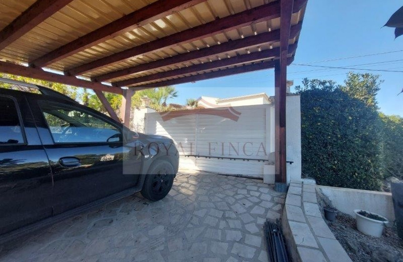 Sale - Chalet -
Benidoleig - Costa Blanca 