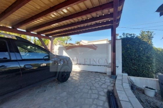 Sale - Chalet -
Benidoleig - Costa Blanca 