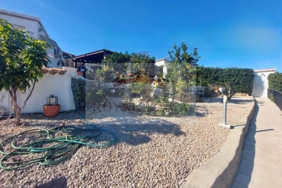 Sale - Chalet -
Benidoleig - Costa Blanca 