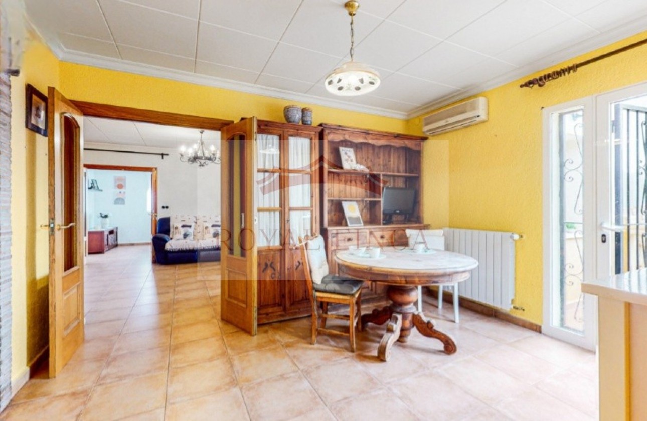 Sale - Chalet -
Orba