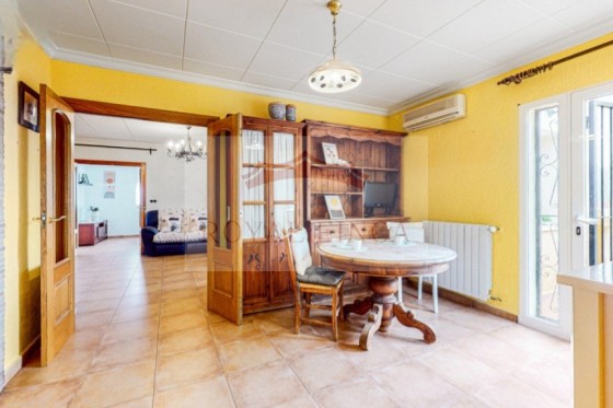 Sale - Chalet -
Orba