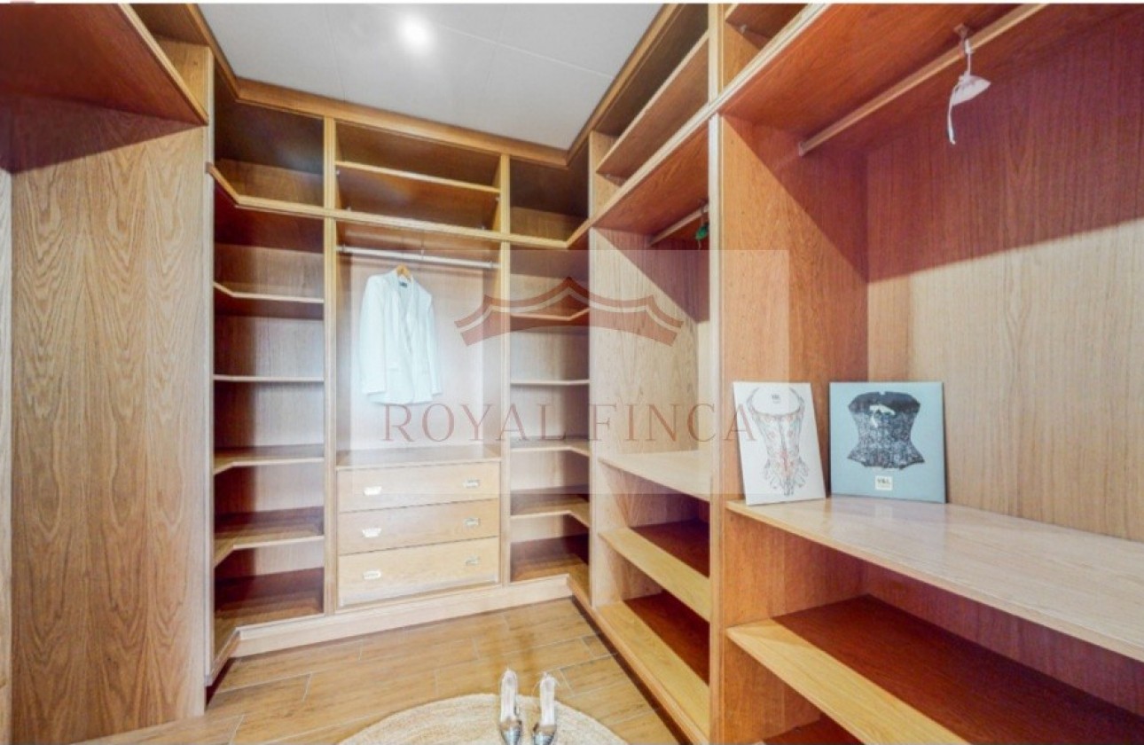 Sale - Chalet -
Orba