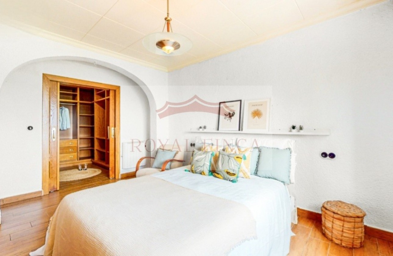 Sale - Chalet -
Orba