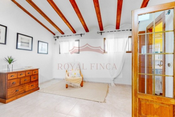 Sale - Chalet -
Orba