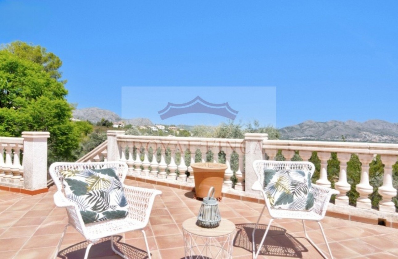 Sale - Chalet -
Orba