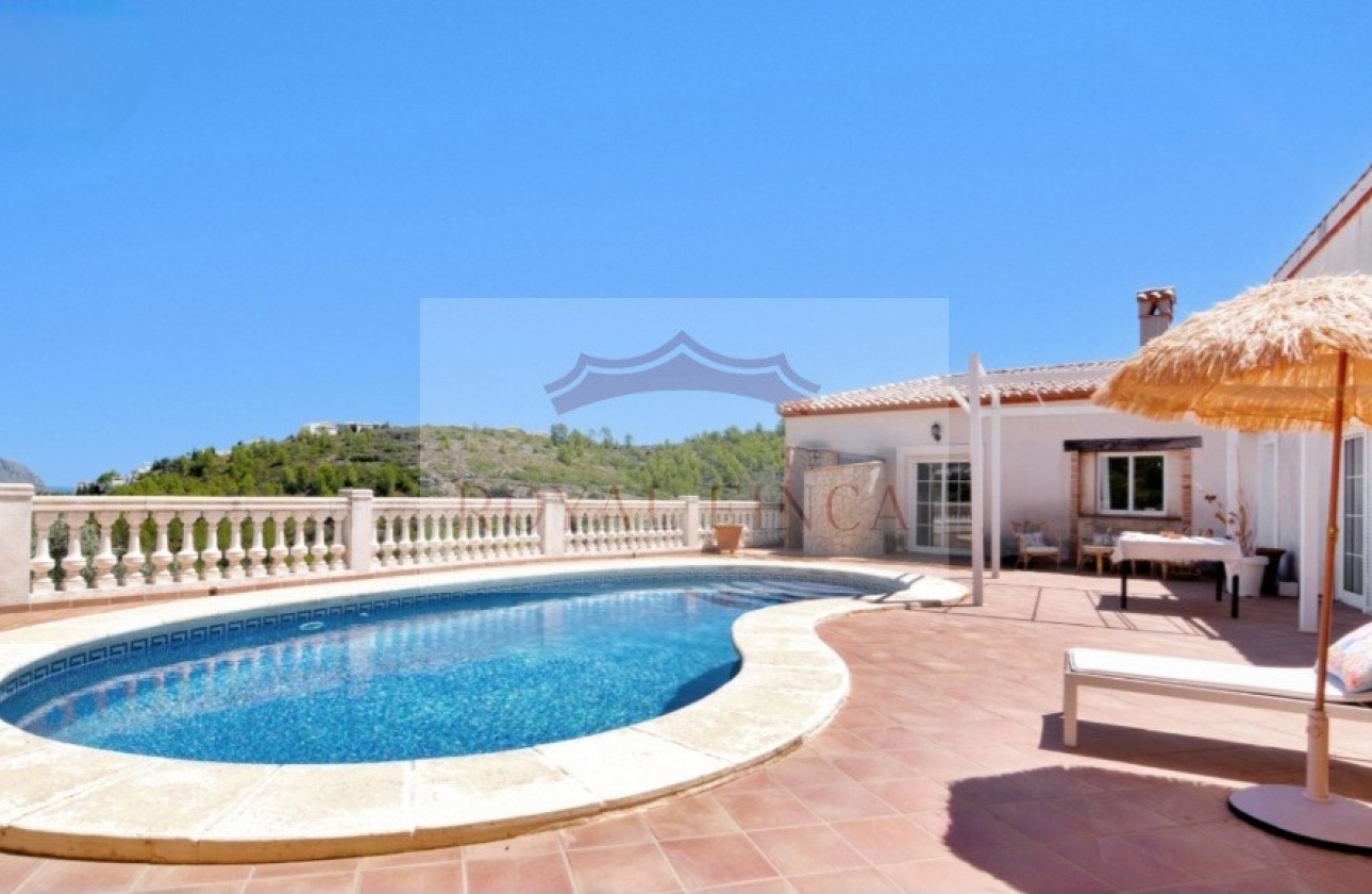 Sale - Chalet -
Orba