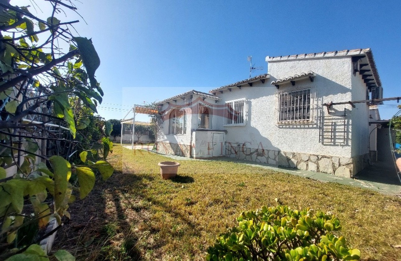 Revente - Chalet -
Els Poblets