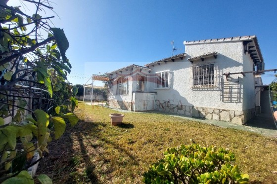 Revente - Chalet -
Els Poblets