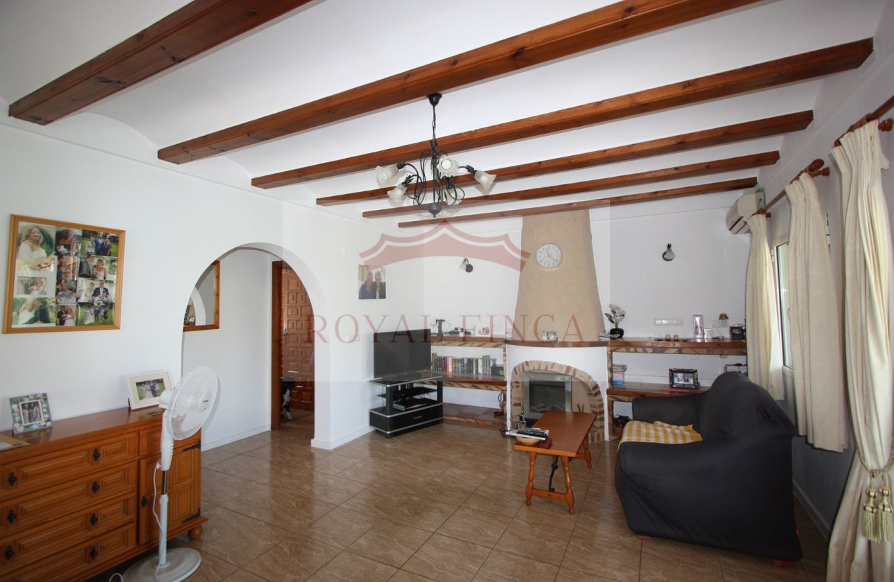 Venta - Chalet -
Orba