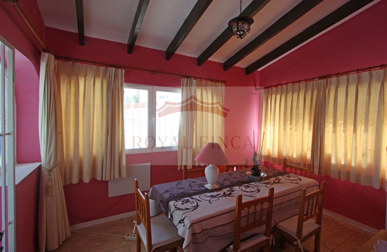 Venta - Chalet -
Orba