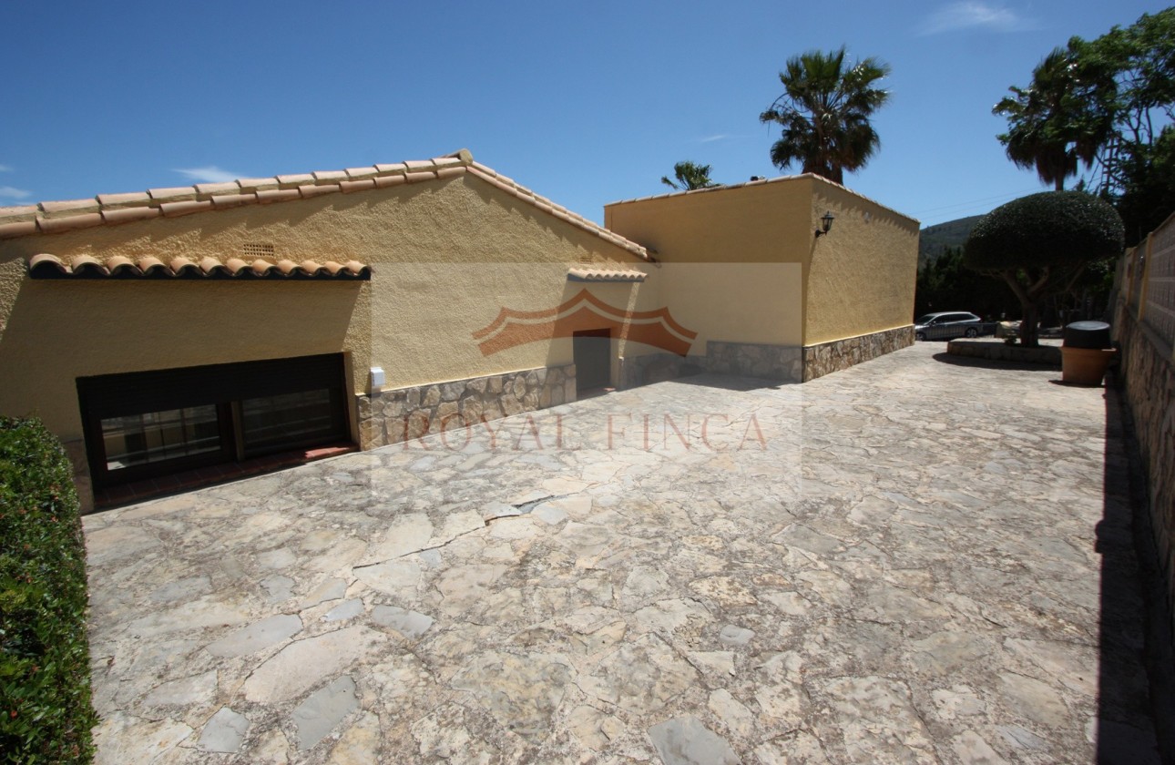 Resale - Chalet -
Orba