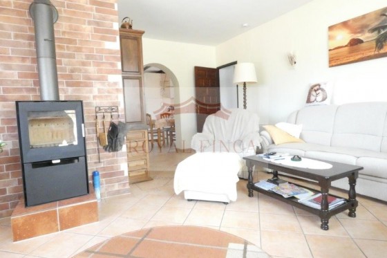 Resale - Chalet -
Pedreguer