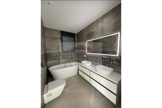 Revente - Chalet -
Orba