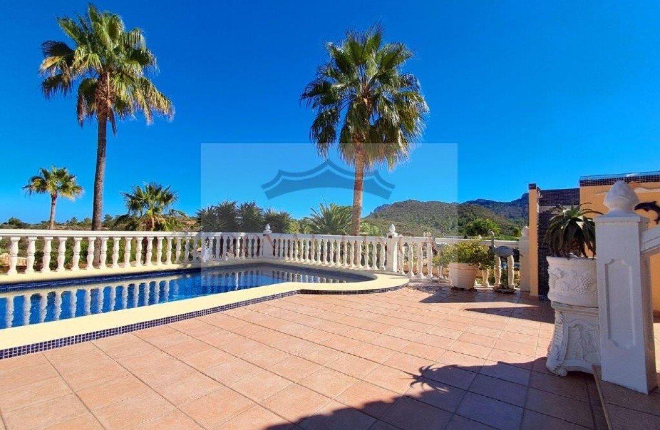 Resale - Chalet -
El Ràfol D'Almúnia