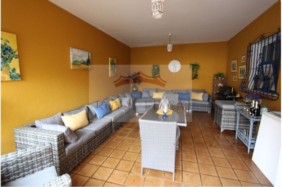 Sale - Townhouse -
Ràfol D'Almúnia