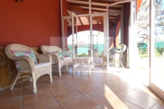 Sale - Chalet -
Pedreguer