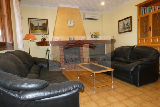 Sale - Chalet -
Pedreguer