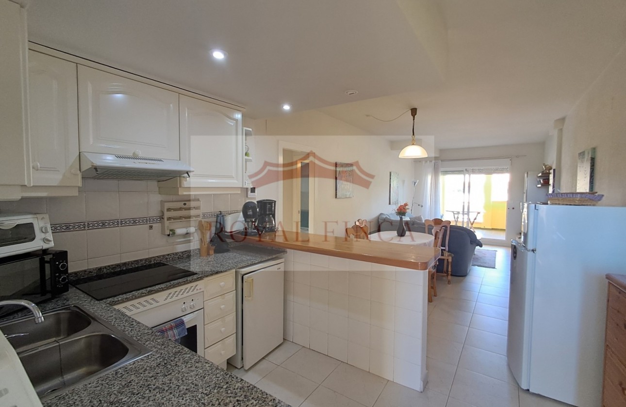 Sale - Apartment / flat -
Denia - Center
