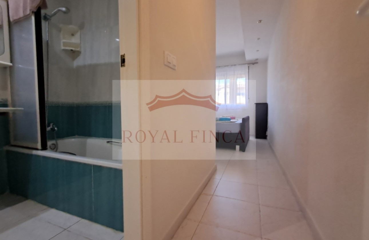 Sale - Apartment / flat -
Denia - Center