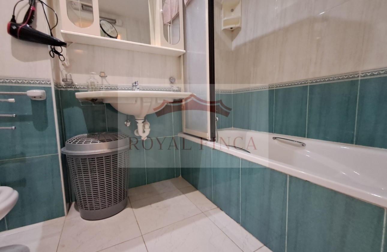 Sale - Apartment / flat -
Denia - Center