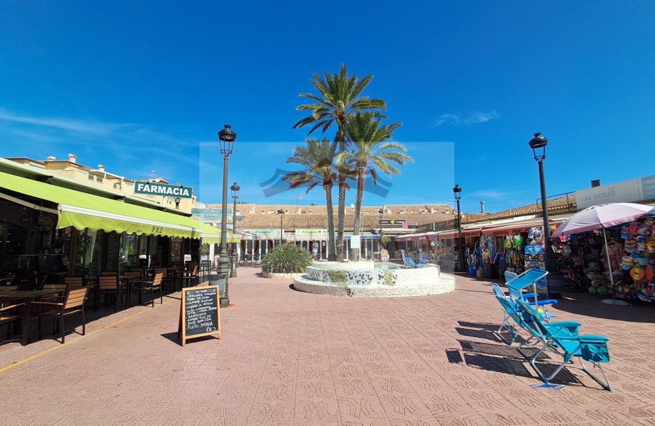 Sale - Apartment / flat -
Denia - Center