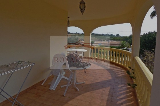 Resale - Chalet -
Beniarbeig