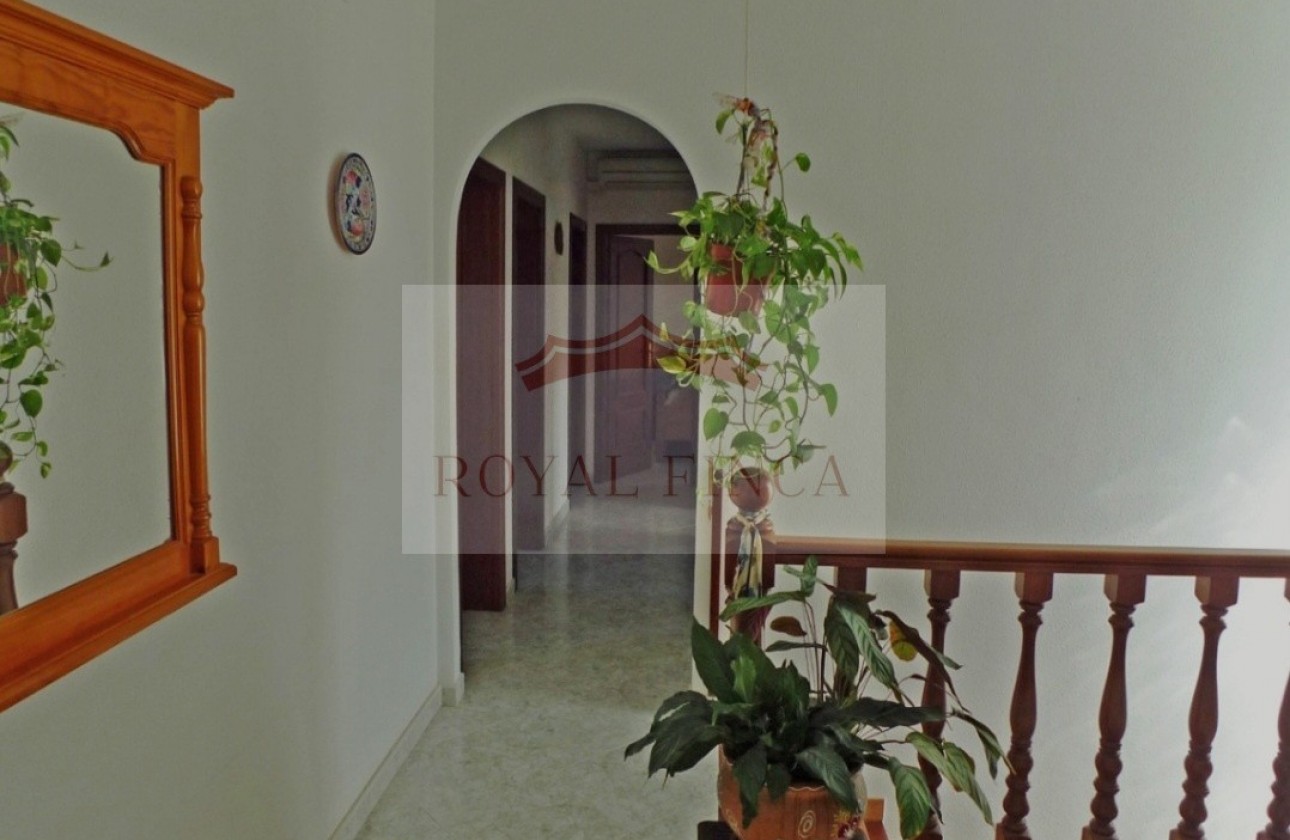 Resale - Chalet -
Beniarbeig