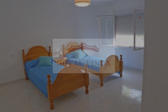 Resale - Chalet -
Beniarbeig