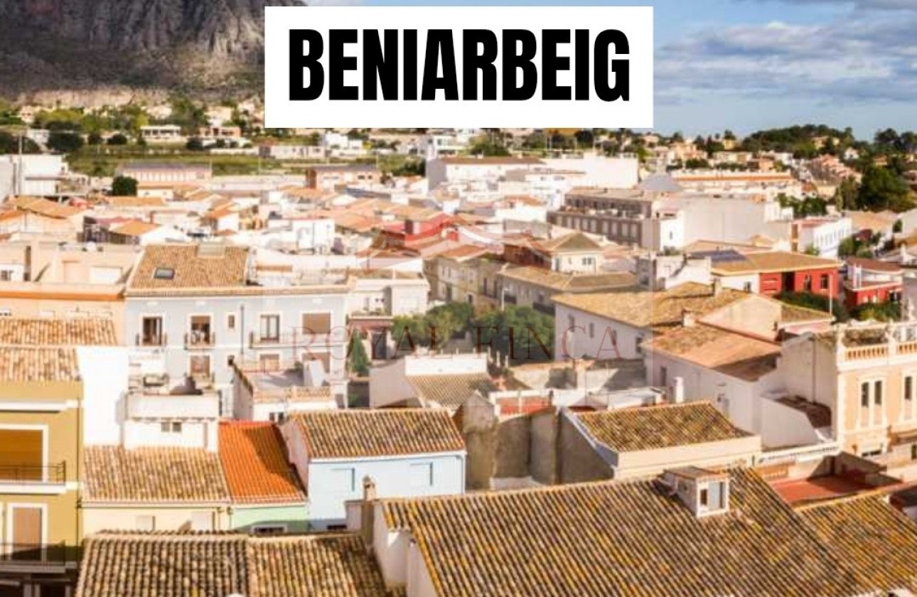 Resale - Chalet -
Beniarbeig