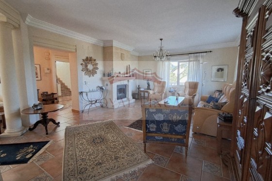 Sale - Chalet -
Pedreguer