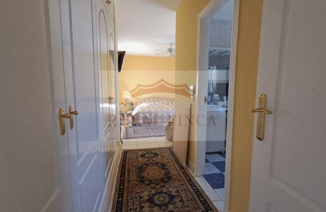 Sale - Chalet -
Pedreguer