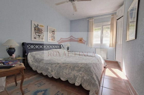 Sale - Chalet -
Pedreguer